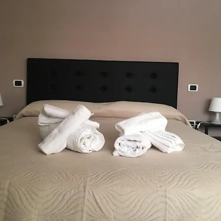 Nocleg ze śniadaniem La Corte Del Re Borbone 3*
